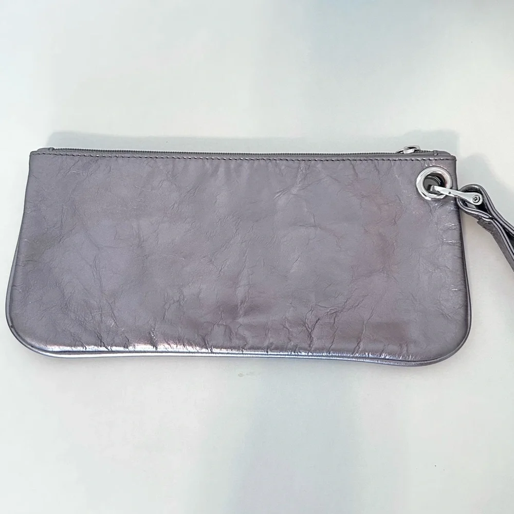 Hobo Silver Pewter Minimalist Leather Wristlet Clutch